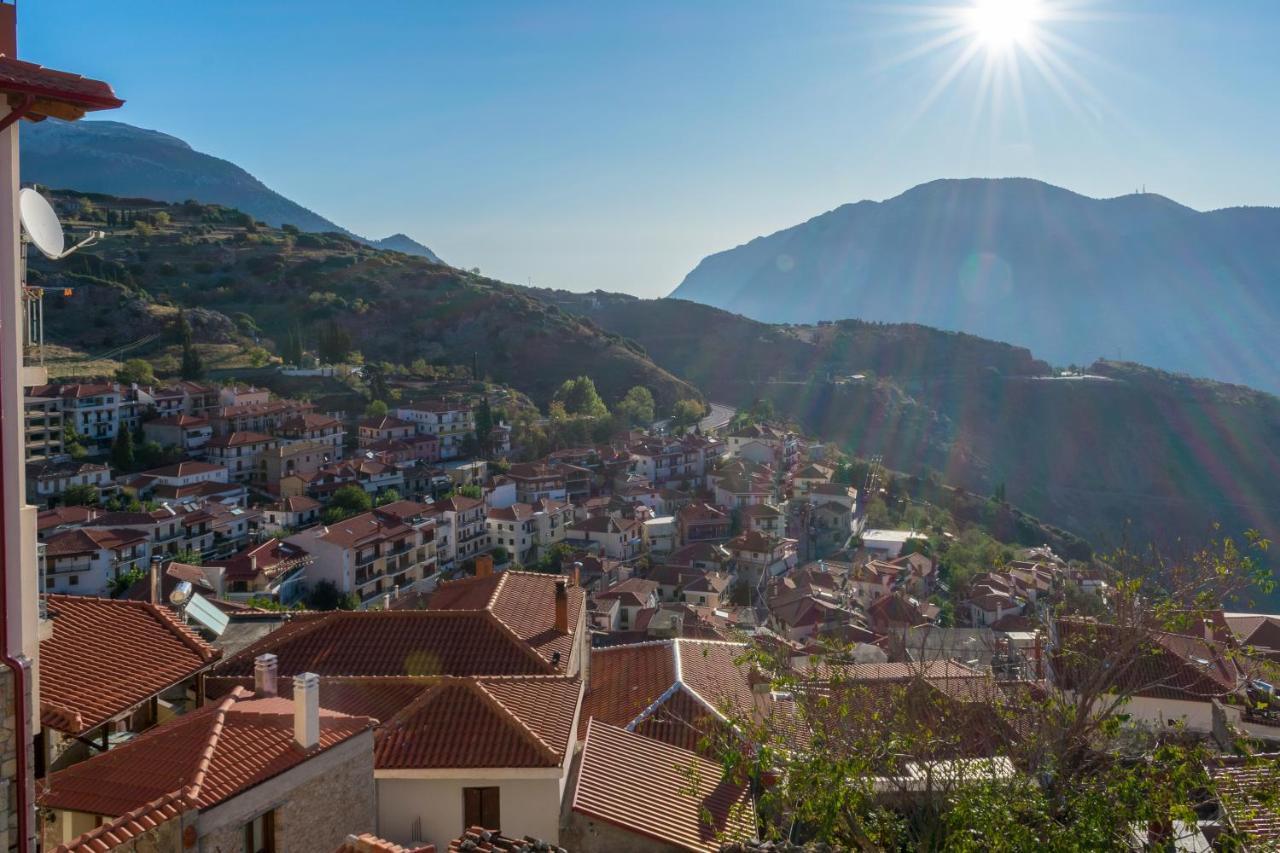 Katsarou Apartments Arachova Extérieur photo
