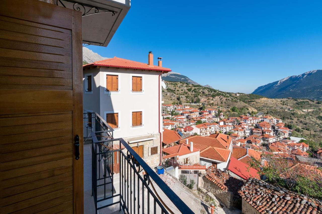 Katsarou Apartments Arachova Extérieur photo