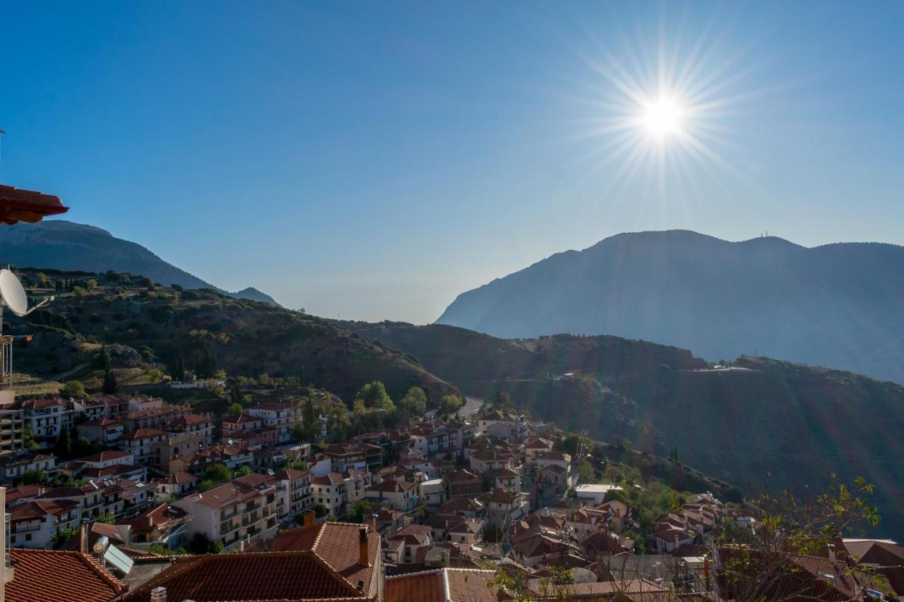 Katsarou Apartments Arachova Extérieur photo