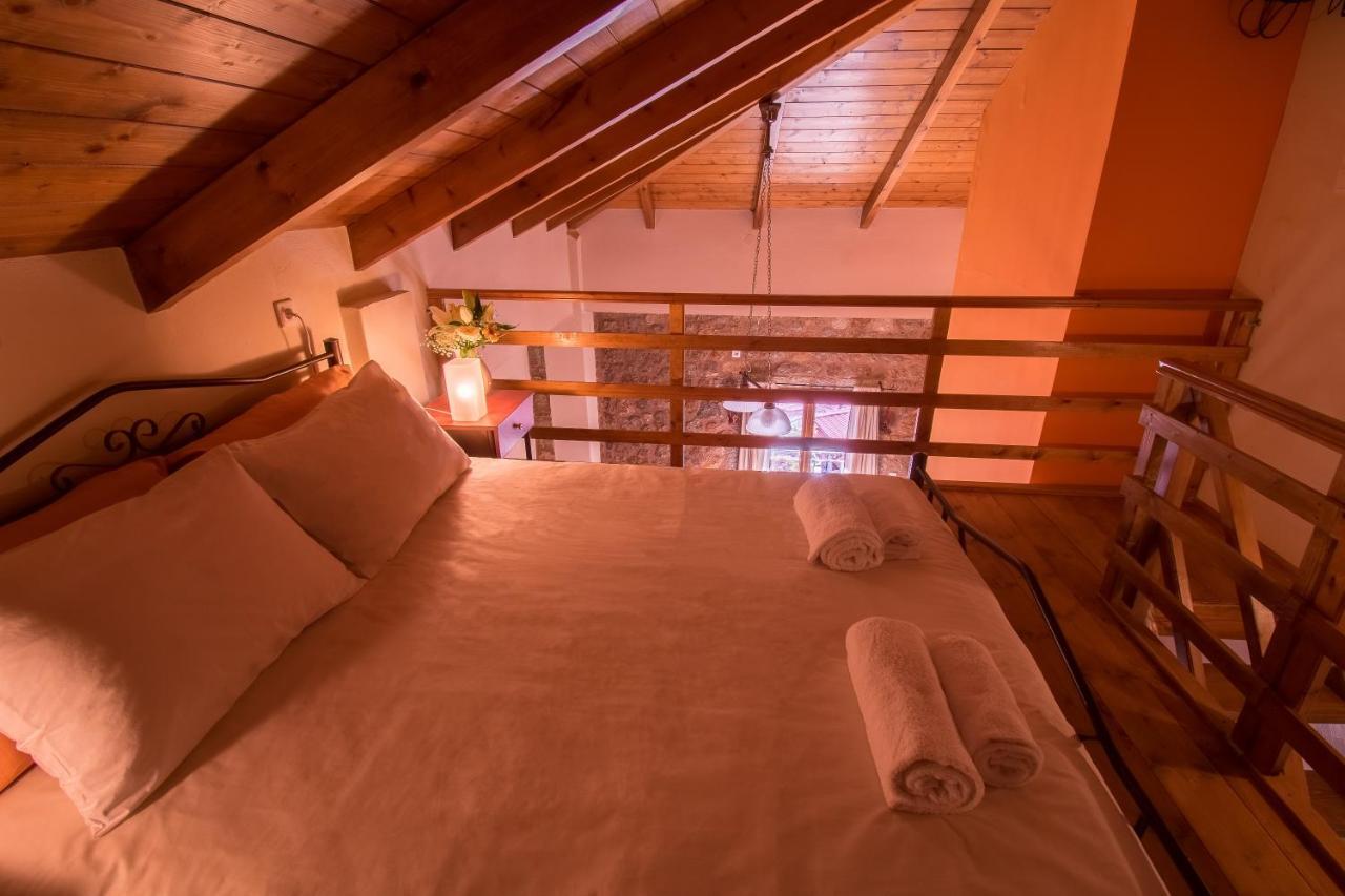 Katsarou Apartments Arachova Extérieur photo